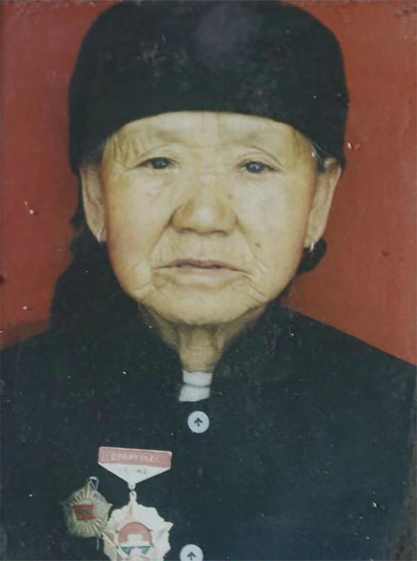 薛翠莲.jpg
