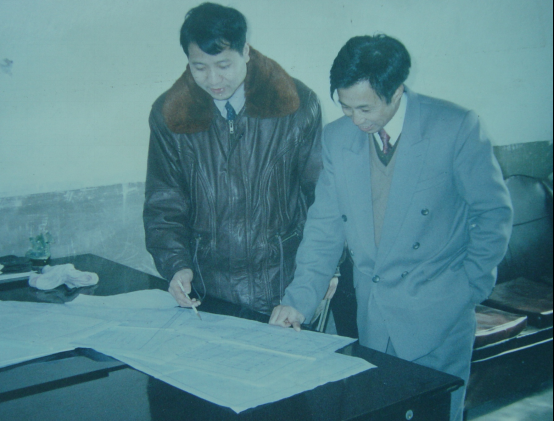 1697950765878922.jpg 1697950759907.jpg