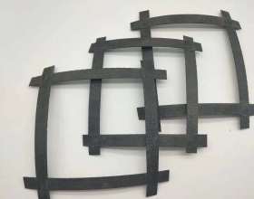 鋼塑土工格柵
