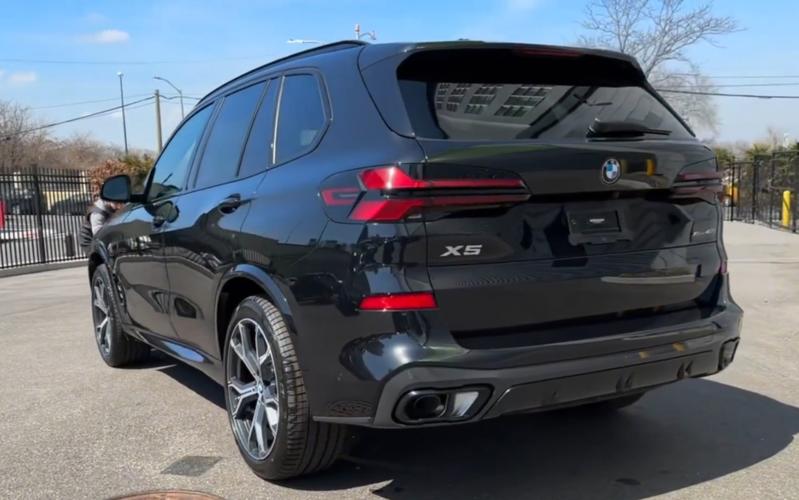 2024 X5 xDrive40i M˶Pro.jpg