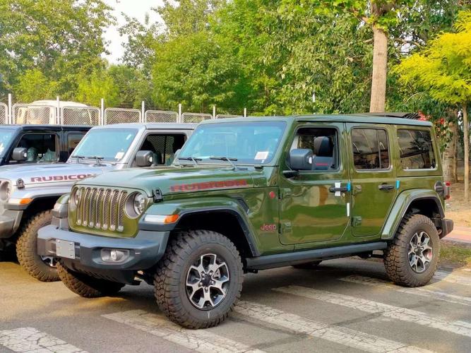 2023 JEEP.jpg