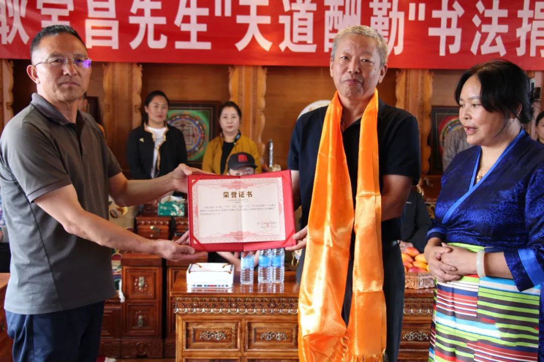 1704938789422253.jpg 640 (1).jpg