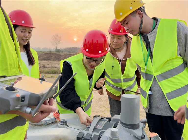 1767852829601741.jpg 1767852829601741.jpg