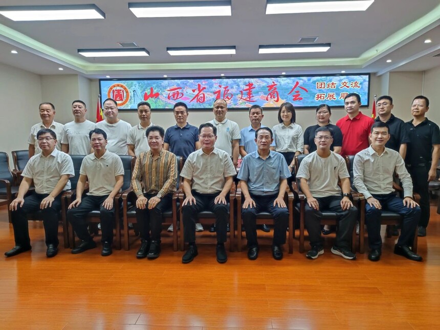 cd8cefa26e1487c427ad1fd7418fee95.jpg