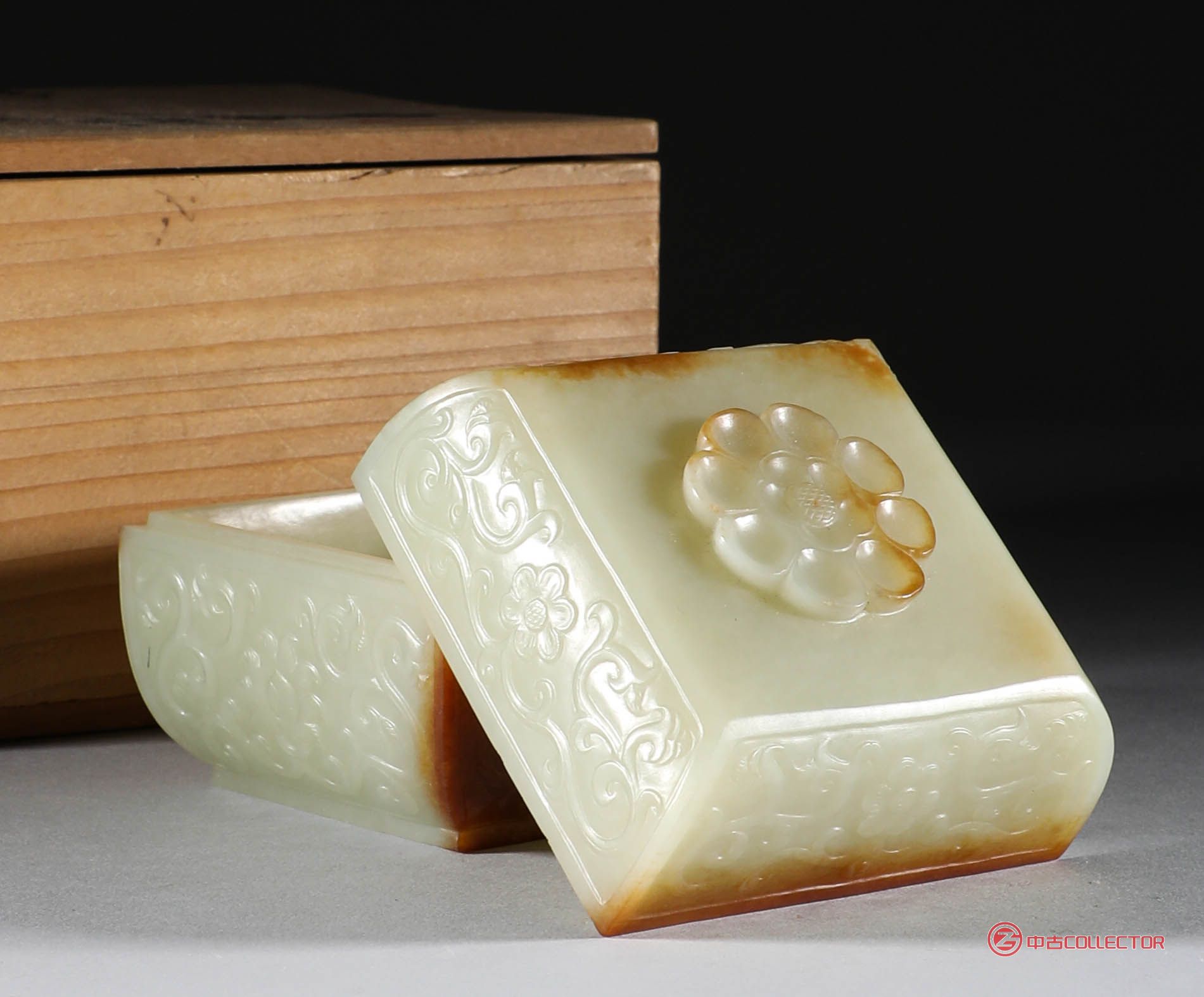 中国古董 骨董 和田玉 青玉 山石擺件 希少品 【仙境】 中国80年代 中国古董 骨董 和田玉 青玉 山石擺件 希少品 【仙境】 中国80年代