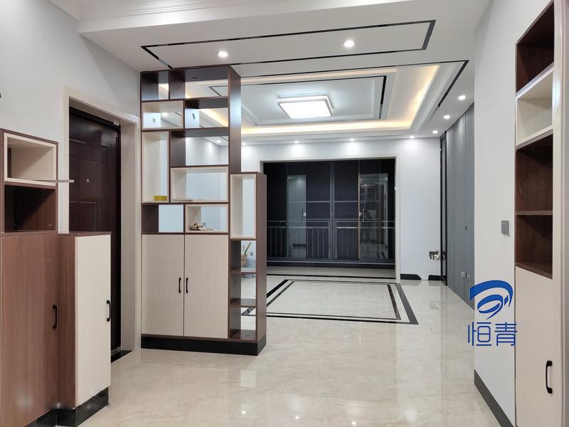 ������װ����