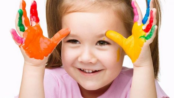 ��ͯ����ɫǽ��Ч��ͼ