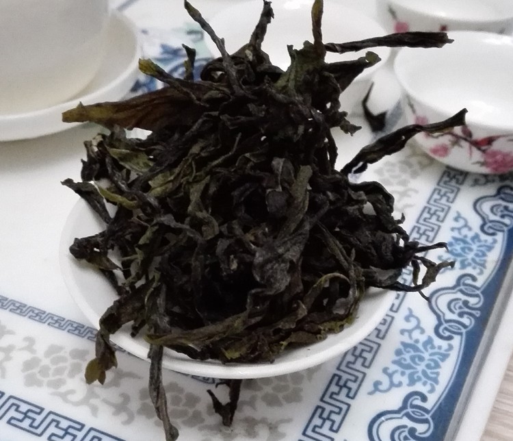 1766218766933215.jpg 半叶普洱条索成品茶2.jpg