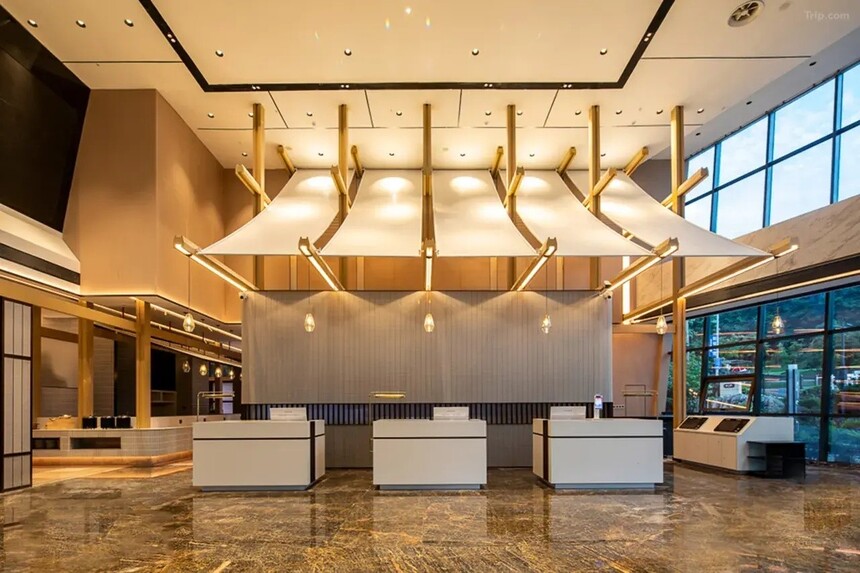 1773100494253520.jpg 南明浩枫温德姆酒店大厅.jpg