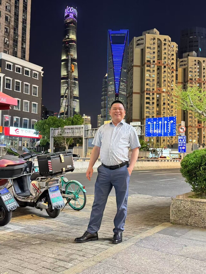 微信图片_20250421175000_2000.jpg