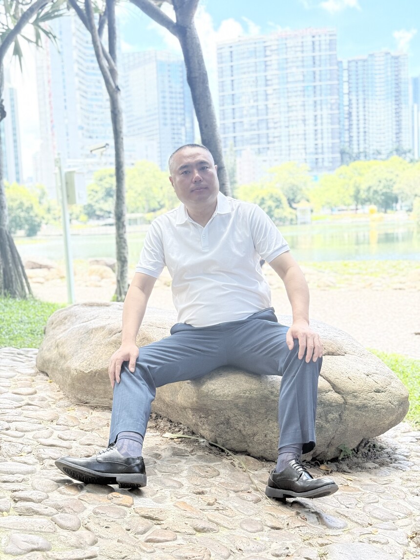 正装壮熊 广州- 红颜中老网