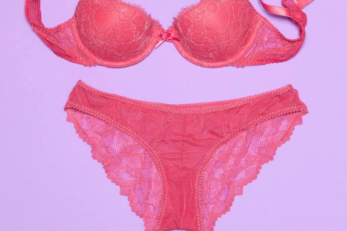 Sexy-lace-lingerie-set-of-push-up-bra-and-dot-mesh-bikini-panty.webp.jpg