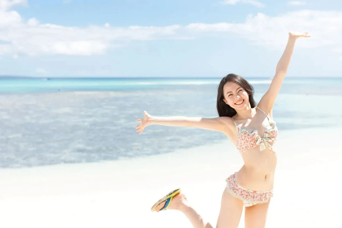 Japanese-woman-wearing-bikini-on-the-beach.webp.jpg