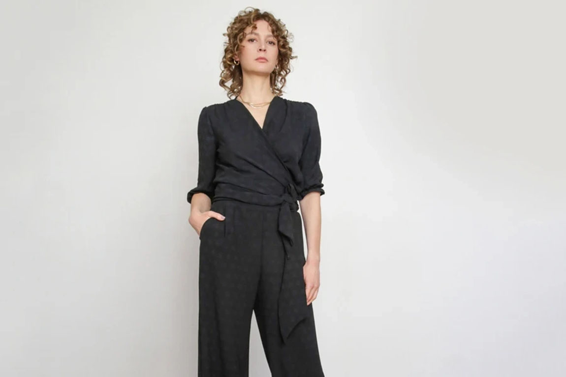 Woman-wearing-a-formal-black-jumpsuit.webp.jpg