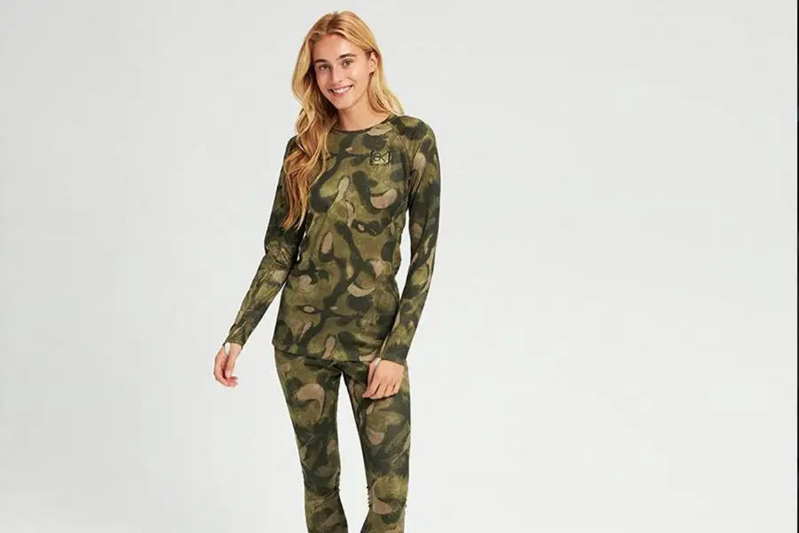 lady-in-a-base-layer-top-and-leggings.webp.jpg