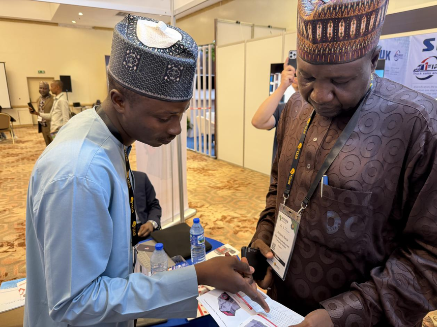 1765616399185934.png 1765616399185934.png