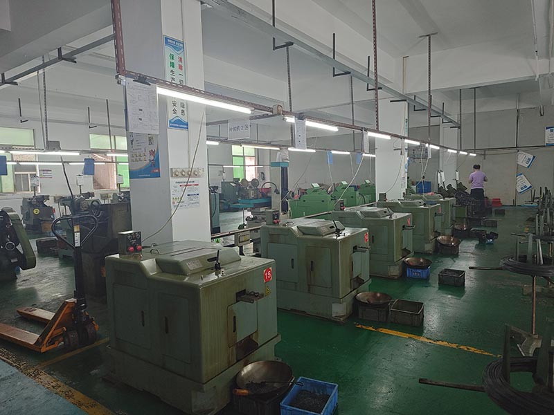 精密螺丝的制造设备有哪些 精密螺丝的制造设备有哪些