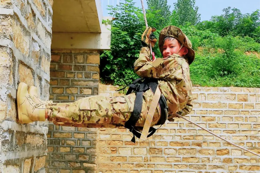 1727247114227715.png 640.webp (7).png