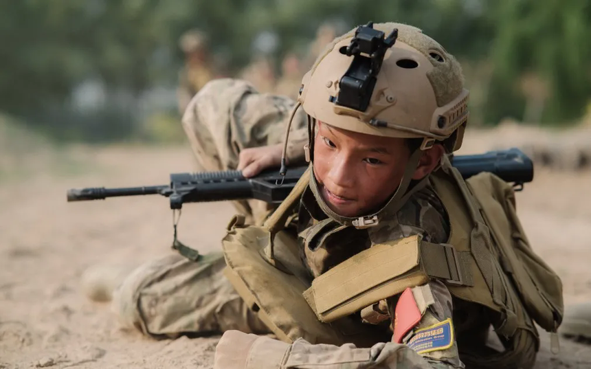 1727247223524320.png 640 (1).webp (3).png