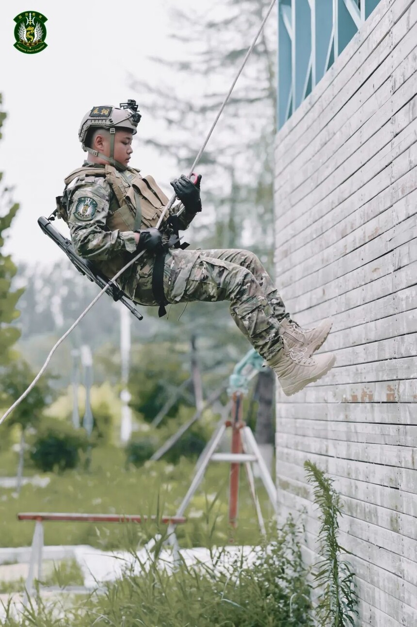 1749631057184965.jpg 640 (6).jpg