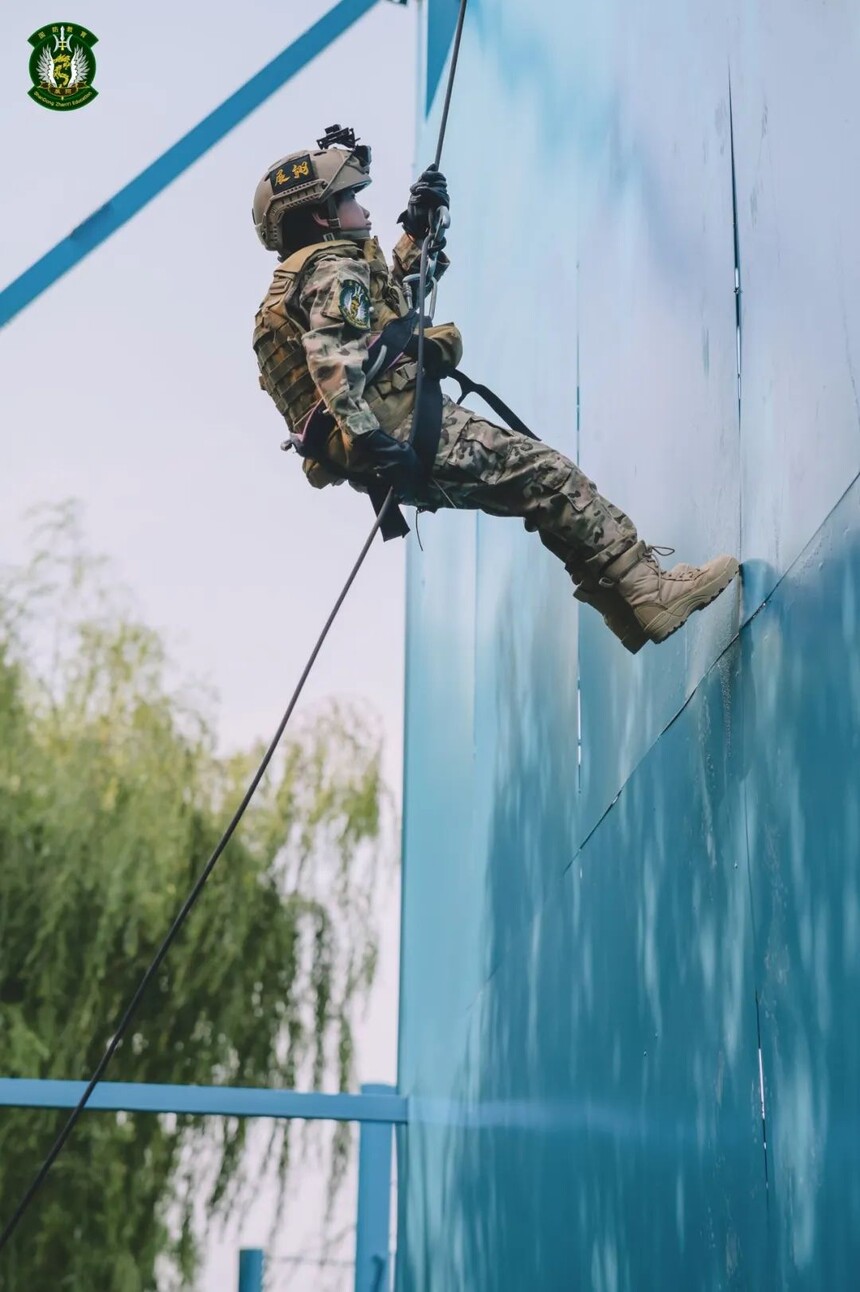 1749631156593924.jpg 640 (10).jpg