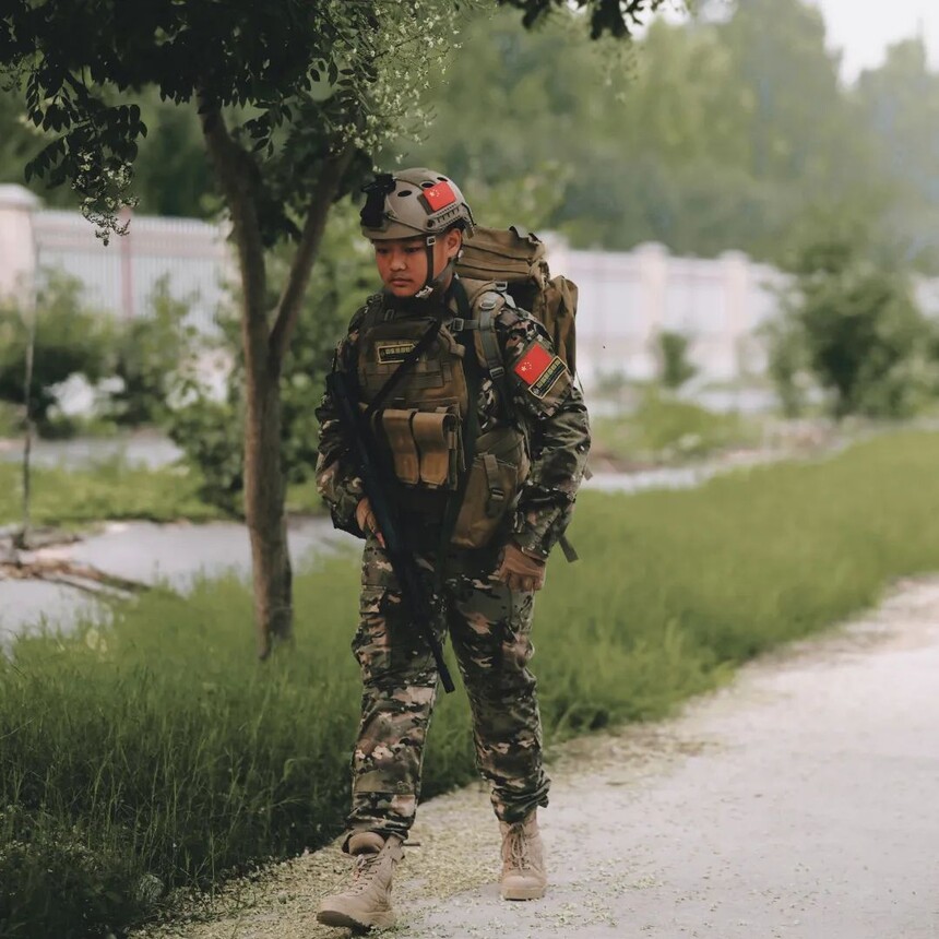 1749631764116071.jpg 640 (4).jpg