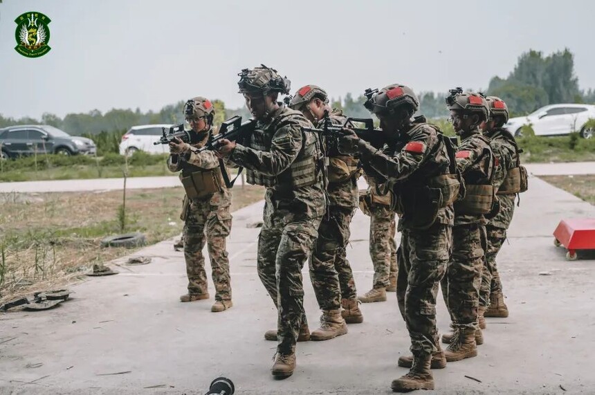 1749632725733085.jpg 640 (14).jpg