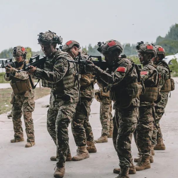 1749709532948519.jpg 640 (7).jpg