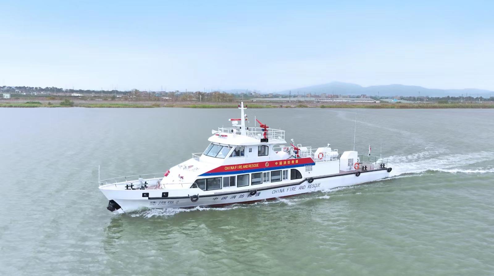 Two fire command boats of Zhuhai Fire Rescue detachment were successfully tested by Jianglong Boat
