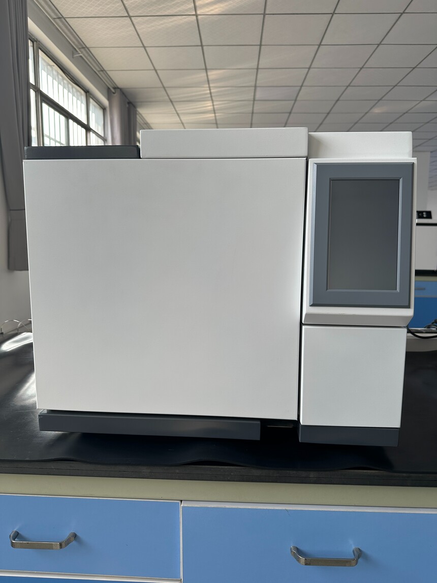GC-8890.jpg