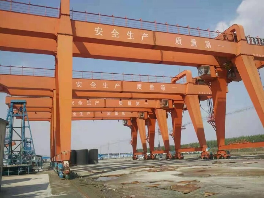 Double beam gantry crane12.jpg