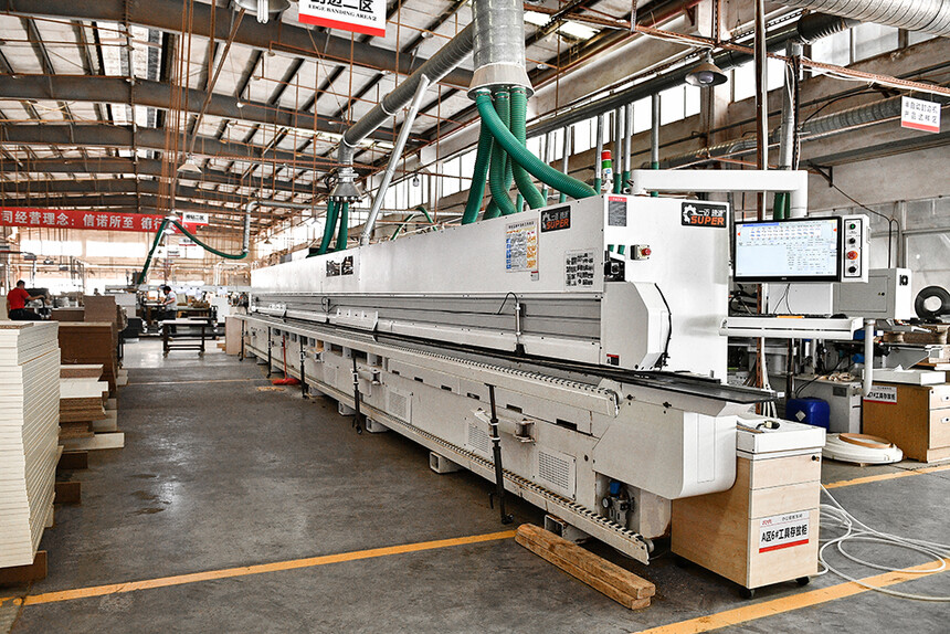 1760433080333571.jpg 1、重型封边机.jpg