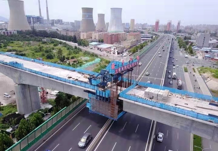 济南工业北路快速路.jpg