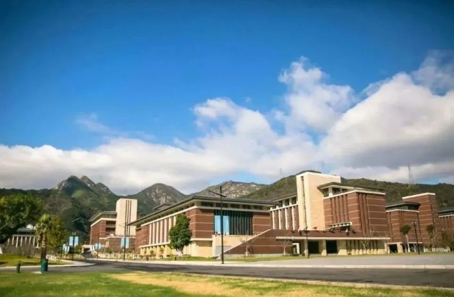 1745461195758130.png 微信截图_20250424101946.png