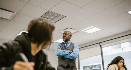 1757936236649593.png 屏幕截图 2025-09-15 193701.png