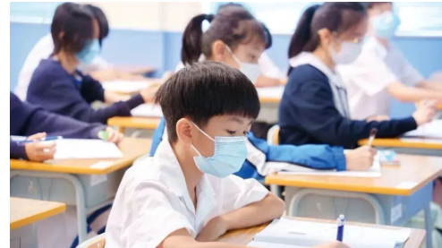 ��Ļ��ͼ 2025-10-15 204939.png