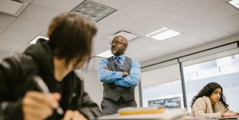 ��Ļ��ͼ 2025-10-19 175042.png