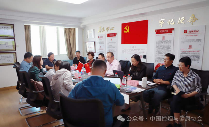 1758613957153567.png 640 (2).png