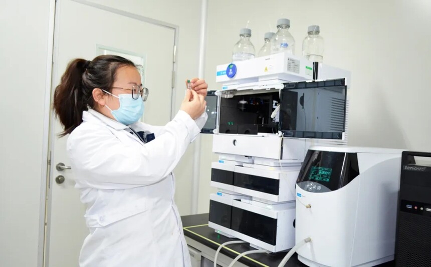 1759199402641746.jpg 6403.webp.jpg