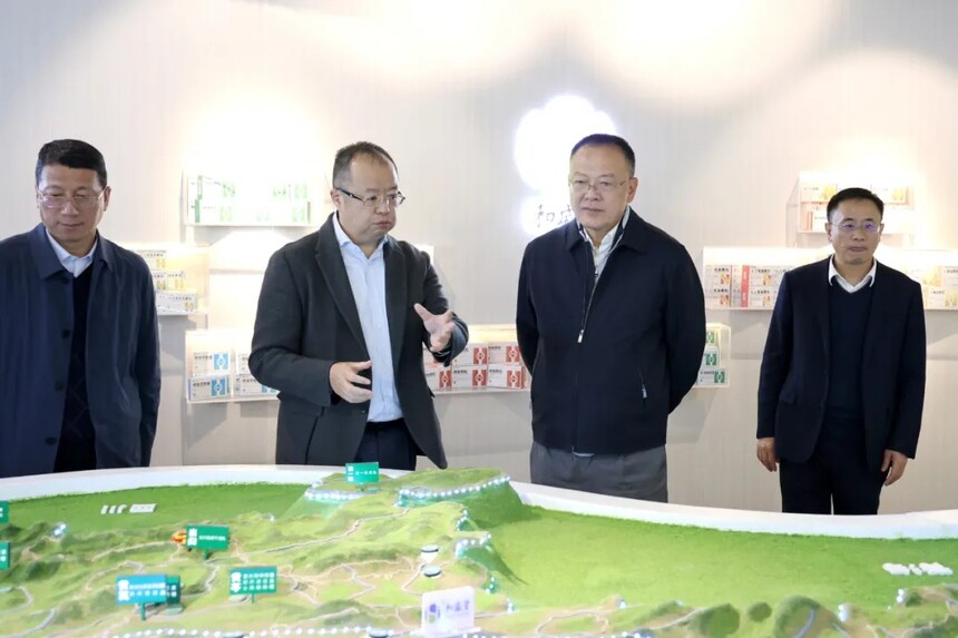 1762528786627511.jpg 640 (1).jpg