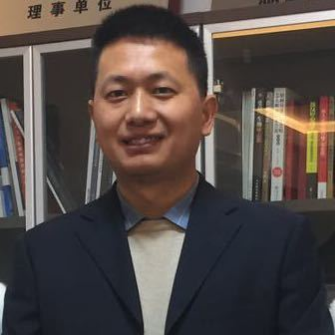 1746585949384810.png 李根.png