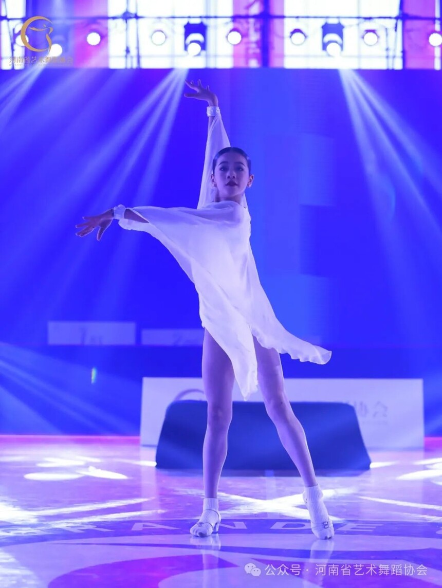 1732869040873917.jpg 8.jpg