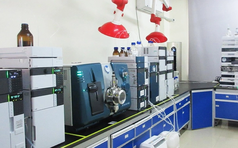 Liquid-Chromatograph.png