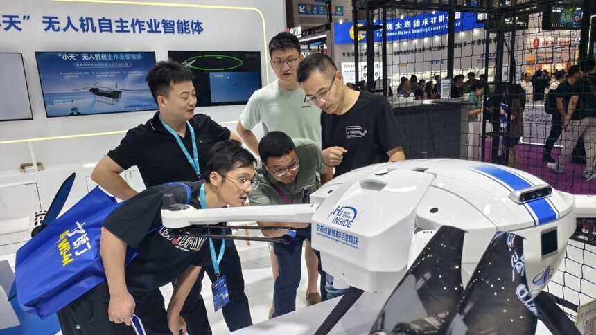 1758094773729043.jpg 0a15277b45b65f0e53a7d60a3b5d36b9.jpg