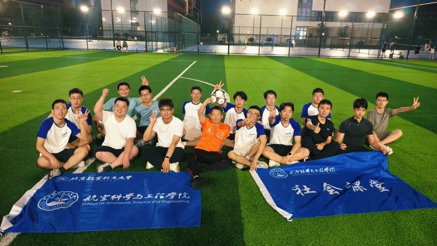 1758098529125507.jpg 469017ced79c925ccc0e098f3ebe96e0.jpg