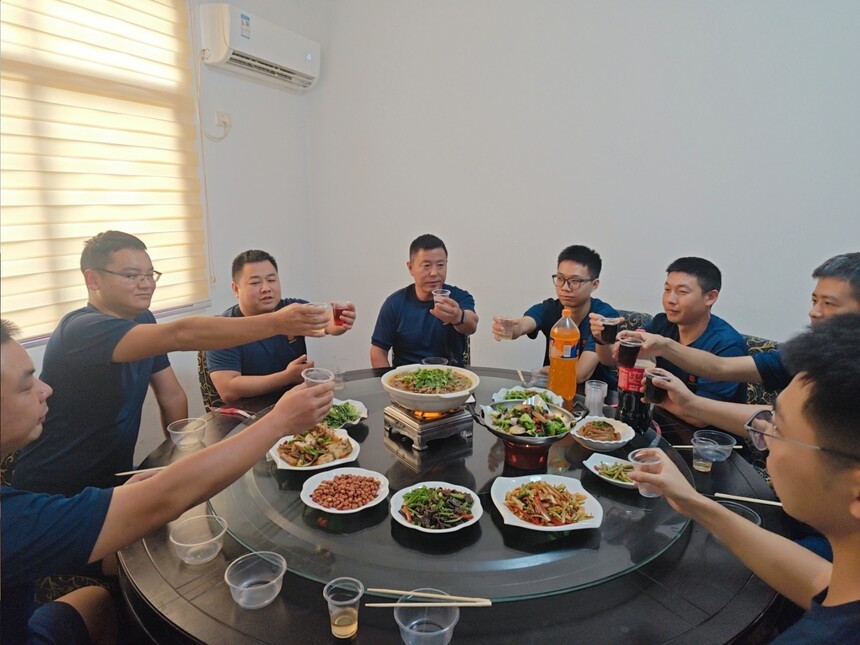 1759974239188568.jpg 1759974239188568.jpg