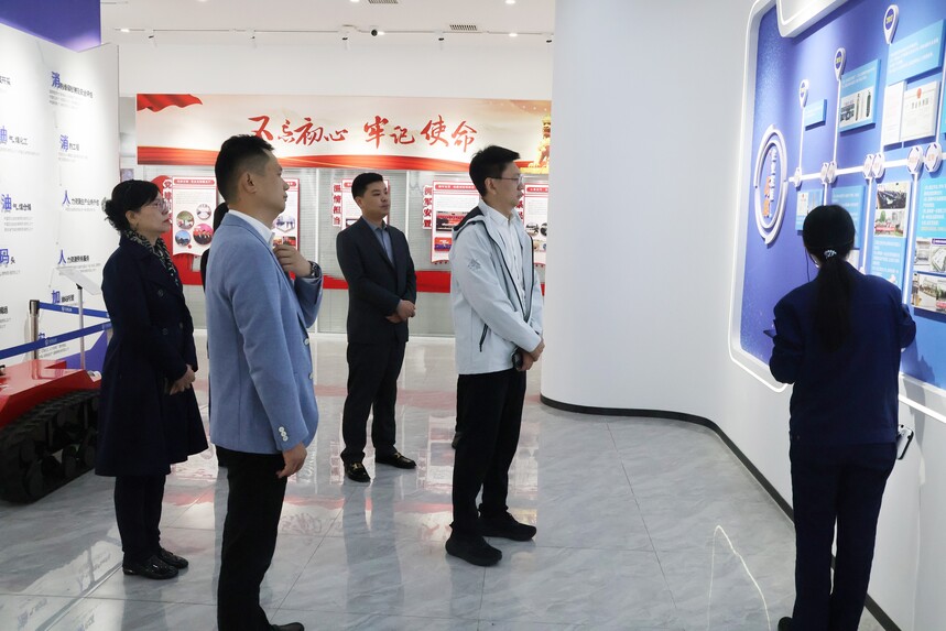 1760664770552307.jpg 1760664770552307.jpg