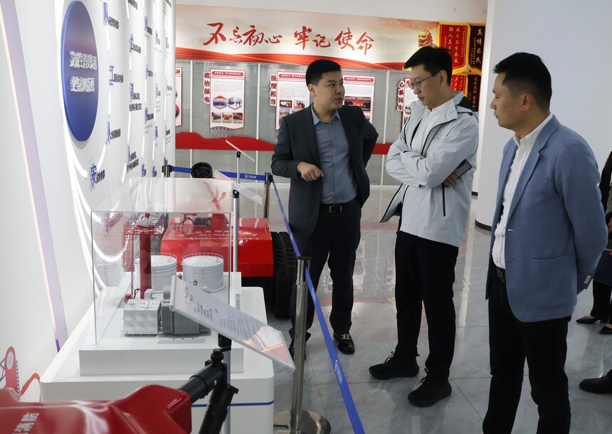 1760664772486754.jpg 1760664772486754.jpg