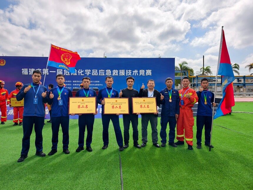 1762478963502708.jpg mmexport1762400494119.jpg