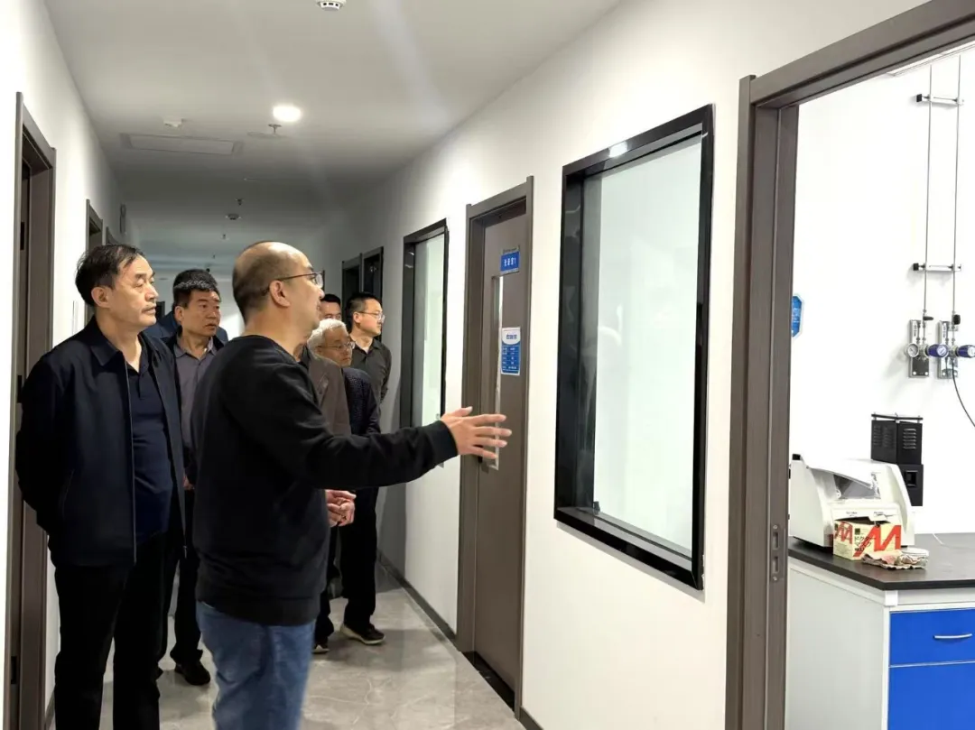 1744785183263989.jpg 1744785183263989.jpg